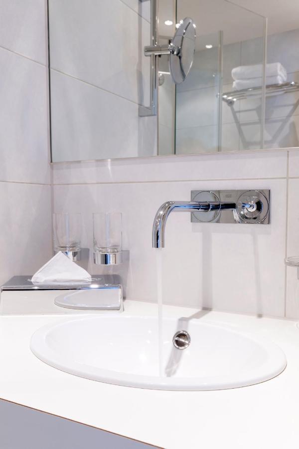 Hotel Adler - Weil Am Rhein Luaran gambar